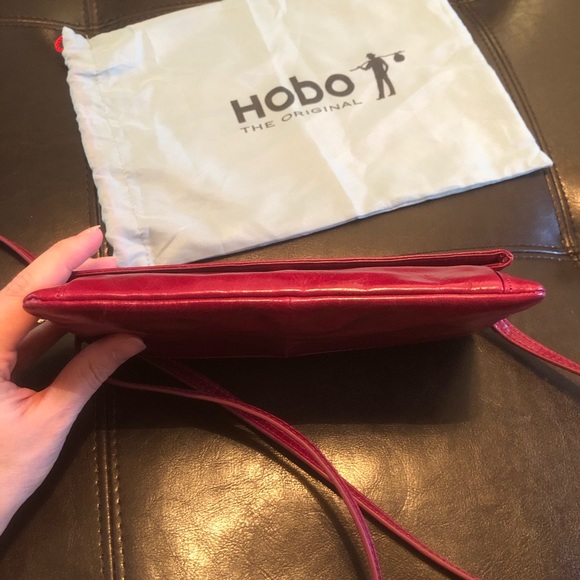 HOBO Rudy Raspberry Foldover Crossbody Women's Leather Lined Purse - Picture 10 of 14
